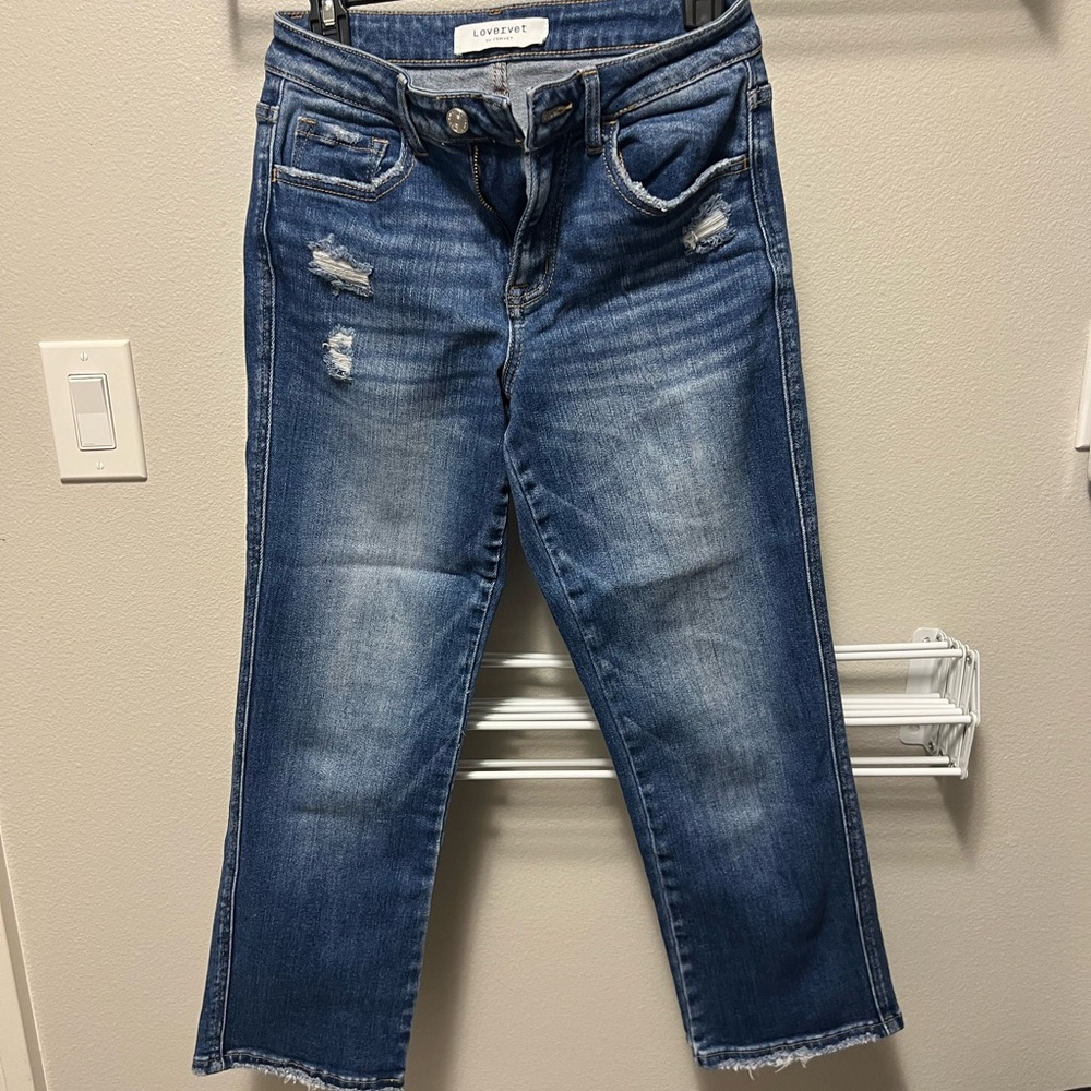 Loveret Women's Distressed Crop Jeans -size 26